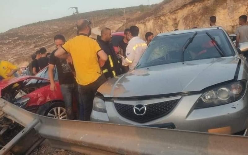 وفاة مواطنين وإصابة آخرين بحادث سير في الخليل