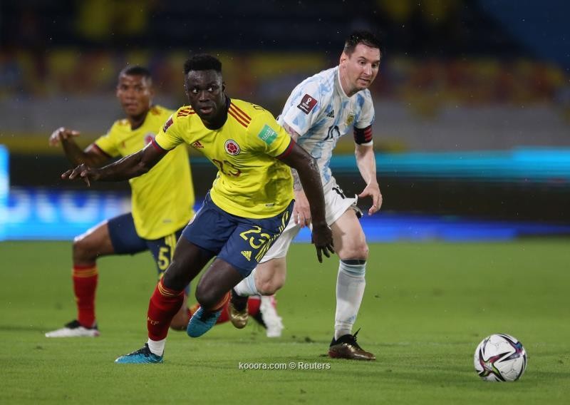 بالصور : الارجنتين تتعادل مع كولومبيا براسية قاتلة