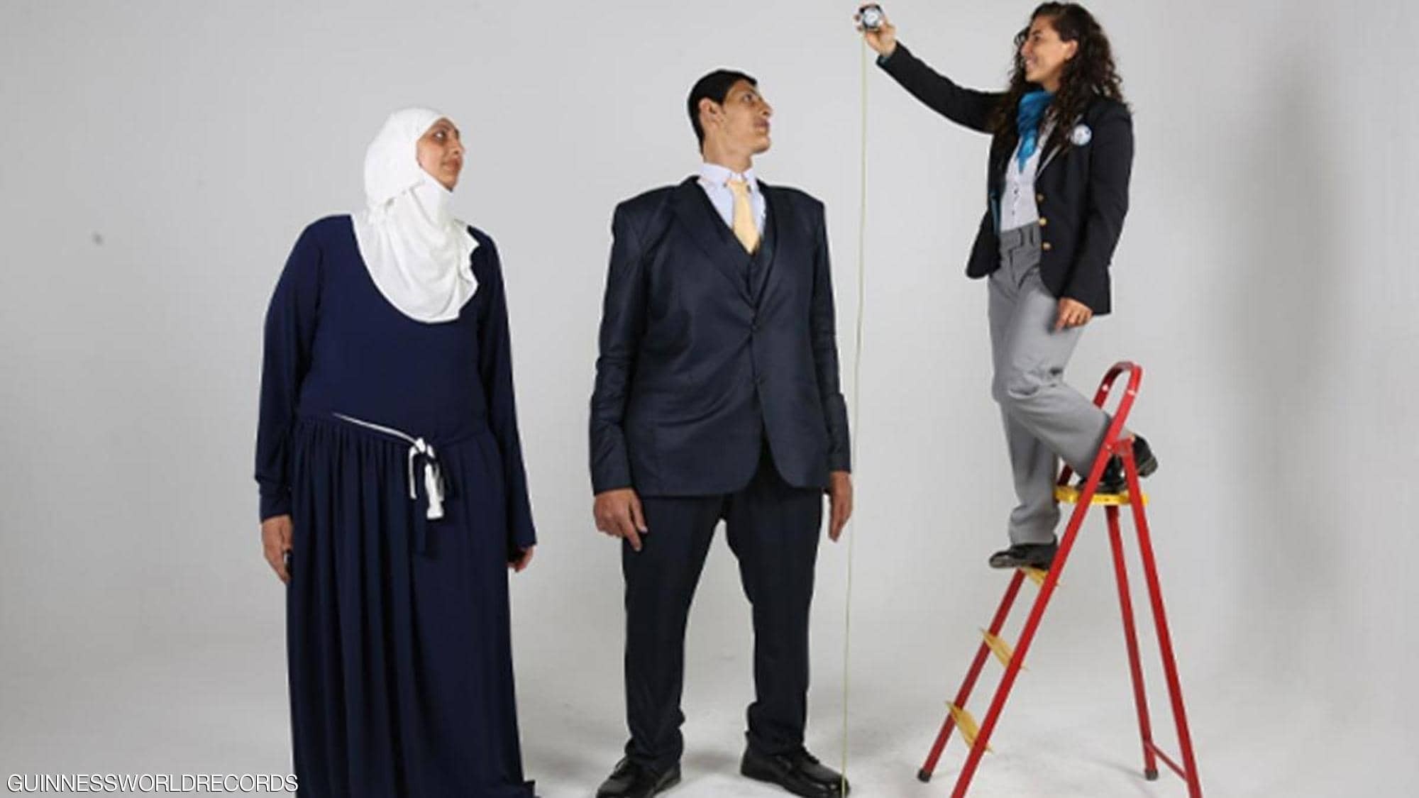 شاهدوا | صور لعمالقة مصر.. شقيقان يحطمان 5 أرقام قياسية