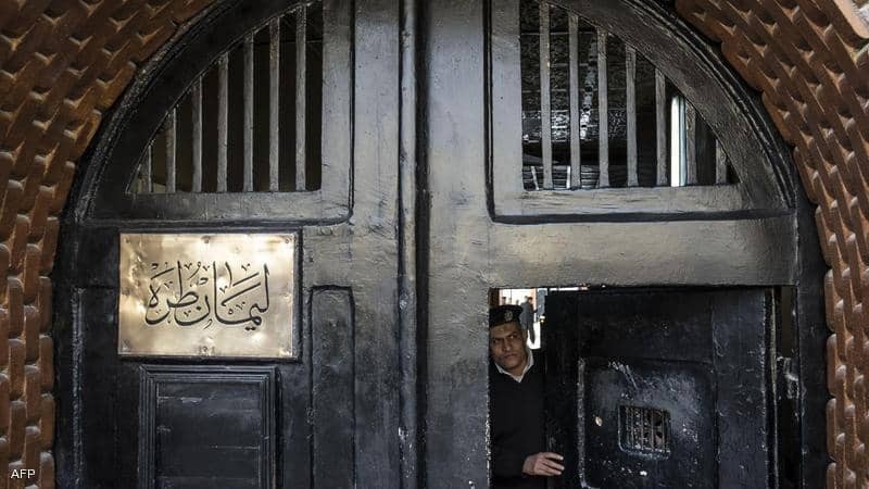 مصر | رغم وجودهما بـ"السجن" جمعا 280 مليون جنيه من "المخدرات"
