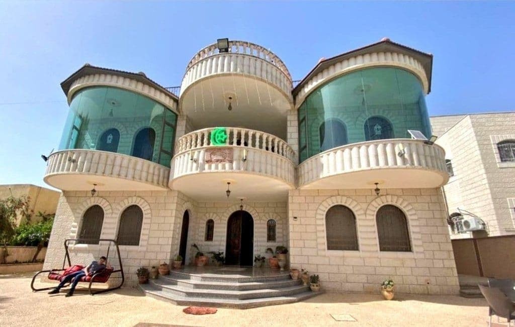 الاحتلال يصادق على قرار هدم منزل الأسير منتصر شلبي