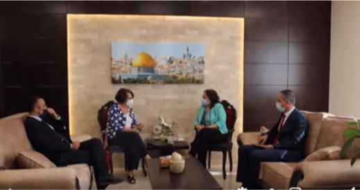 الكيلة تبحث مع مسؤولة إيطالية تعزيز سبل التعاون في المجال الصحي