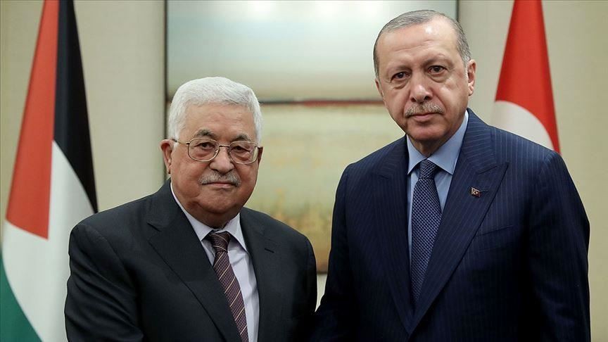 الرئيس عباس يزور تركيا استجابة لدعوة أردوغان