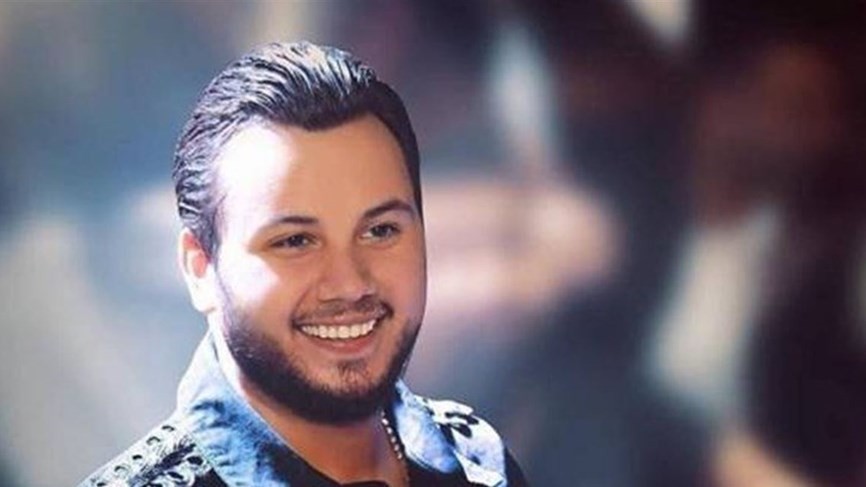 شاهدوا | إنتشار مقطع فيديو  للفنان اللبناني "وديع الشيخ" في بداياته الفنية