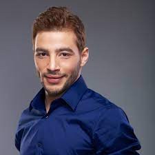 تفاصيل وفاة كريم صبري شقيق الفنان رامي صبري