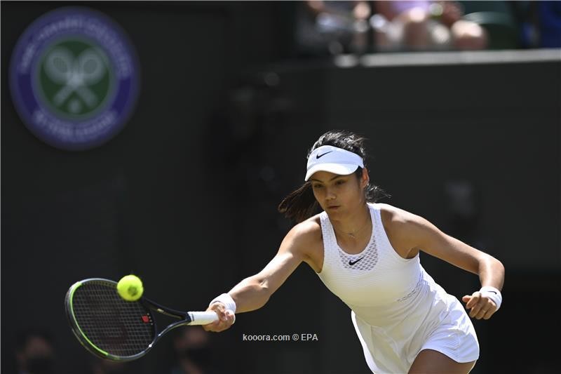 بالصور : البريطانية الواعدة رادوكانو تواصل مغامرة ويمبلدون