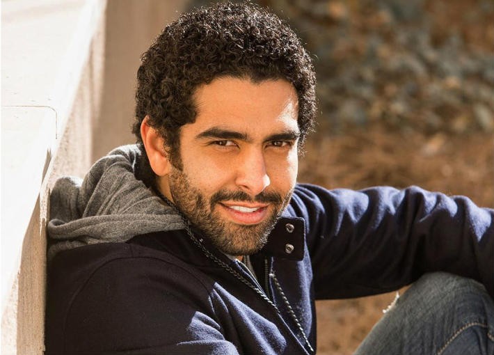 محمد كيلاني يحتفل بزواجه بعيدا عن أعين الإعلام