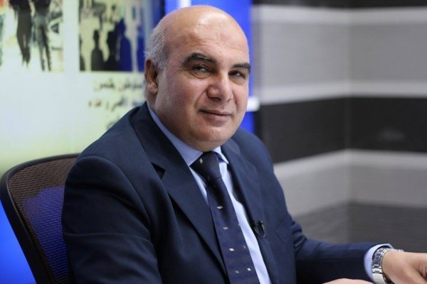 اللعب بالرأي العام الفلسطيني