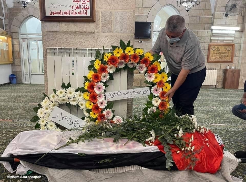 البيرة: تشييع جثمان سهى جرار دون توديع والدتها الأسيرة خالدة