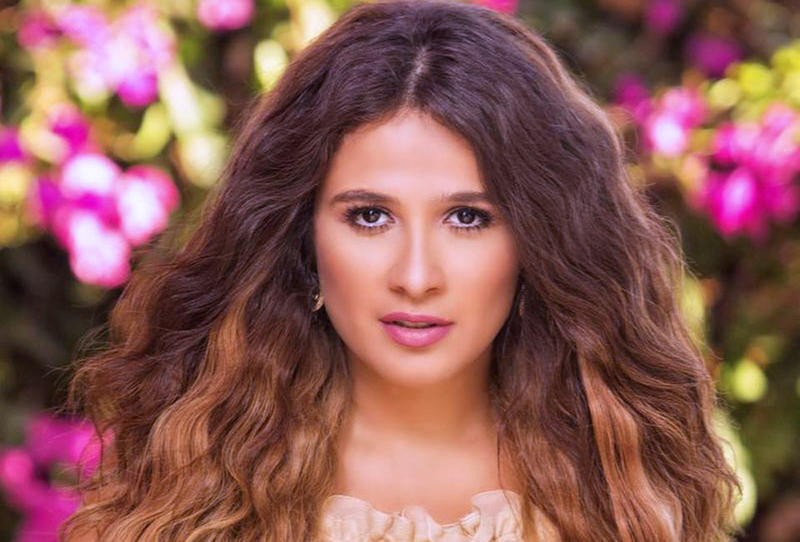 تحسن ملحوظ في الحالة الصحية للفنانة ياسمين عبد العزيز