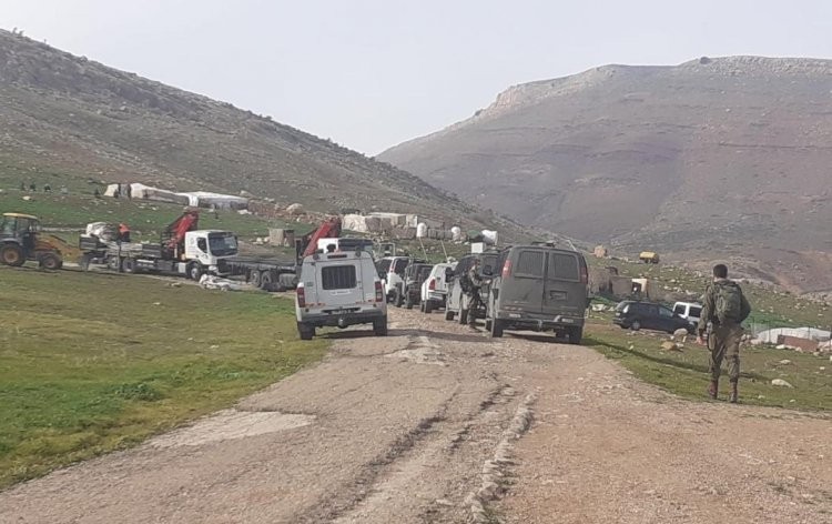 الاحتلال يواصل تدريباته العسكرية في خربة ابزيق بالأغوار الشمالية