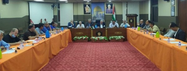 العالول يجتمع مع محافظ طولكرم والفعاليات