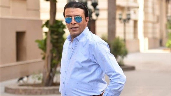 " ادعو لأمي بالشفاء.. مصطفى كامل يعلن تدهور حاله والدته بسبب فيروس كورونا