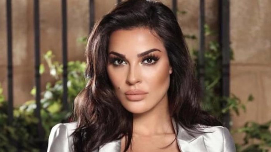 شاهد | الممثلة اللبنانية "نادين نجيم " تنفي طلبها المساعدة من سوريا بطريقة طريفة