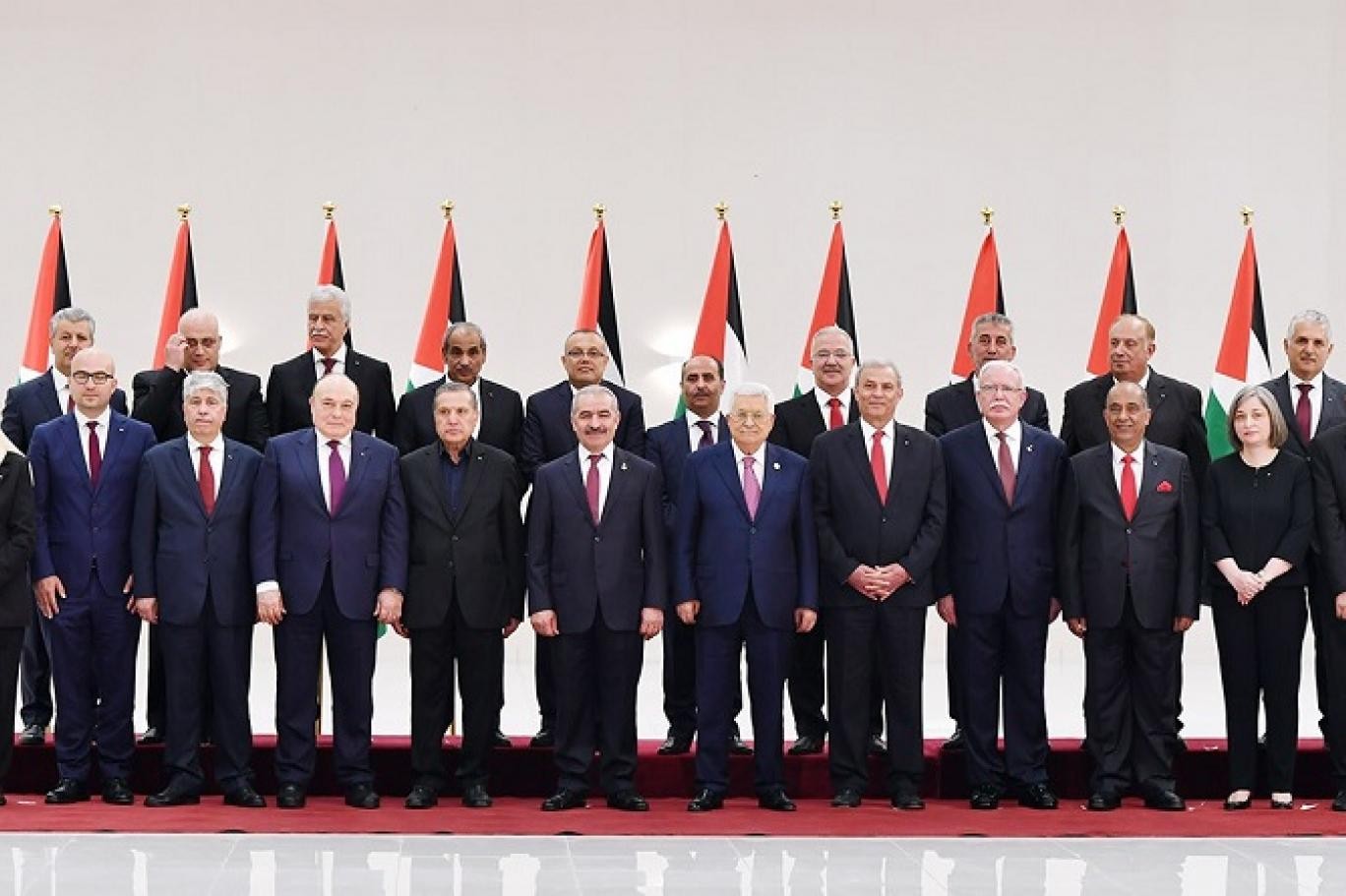 بالفيديو: آراء المواطنين في رام الله بالتعديلات الوزارية المرتقبة في الحكومة الفلسطينية