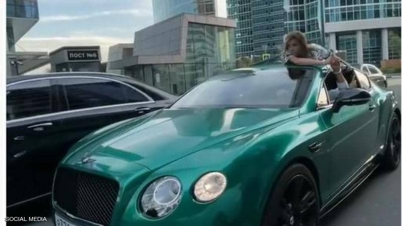 بالفيديو | طريقة متهورة لكسب المشاهدات على "السوشال ميديا"