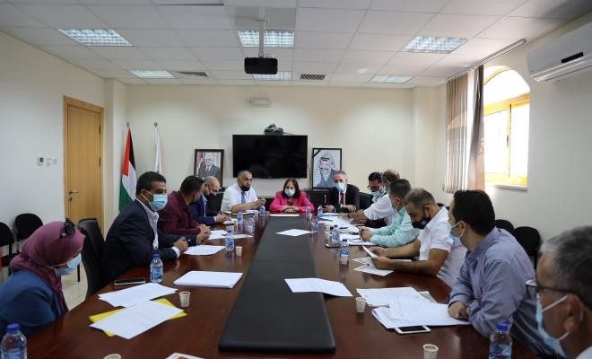 الإعلان عن موعد تطعيم طلبة المدارس من الصف العاشر وحتى الثاني عشر