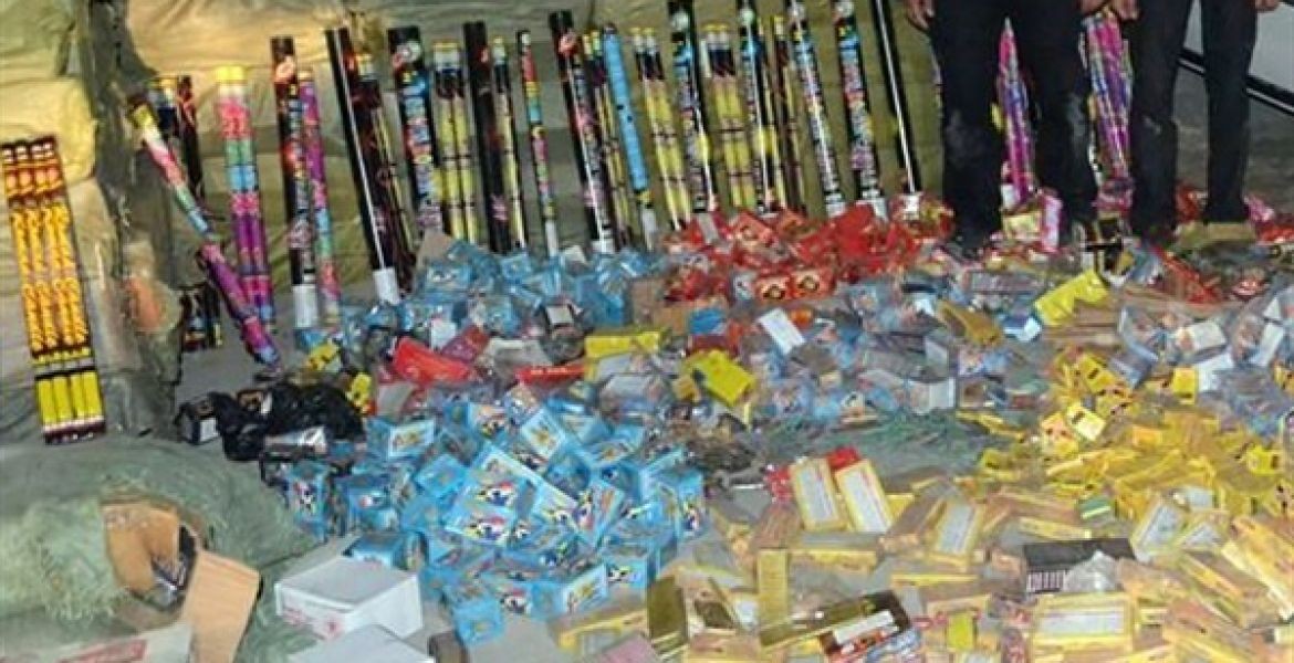 غزة: تشكيل لجنة مختصة من الوزارات لمكافحة ظاهرة صنع المفرقعات النارية وبيعها