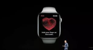 ساعة ذكية تنقذ حياة عداء أمريكي بعد فقدانه الوعي بشكل مفاجئ