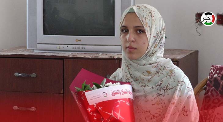 بالفيديو: متفوقة في الثانوية العامة تطمح بدراسة الطب البشري وفقر أسرتها يُبدد أحلامها