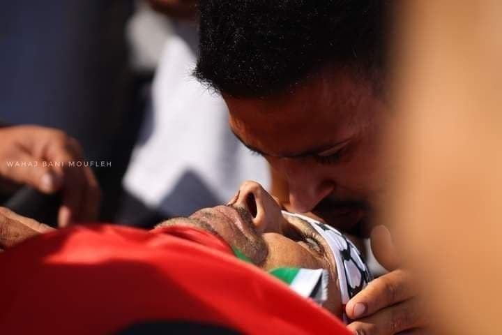 حماس: جماهير شعبنا ستبقى وفية لدماء الشهيد شادي الشرفا