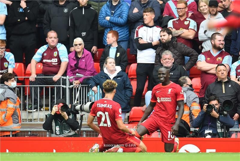 بالصور.. ليفربول يكرم ضيافة بيرنلي بثنائية