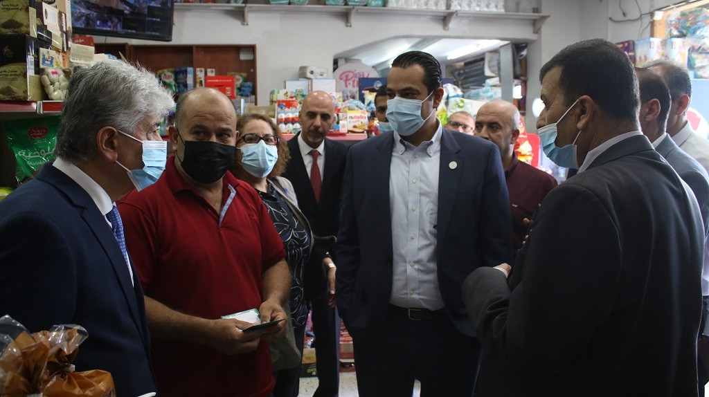 مجدلاني وممثل برنامج الأغذية العالمي يتفقدان مشاريع التمكين في بيت لحم