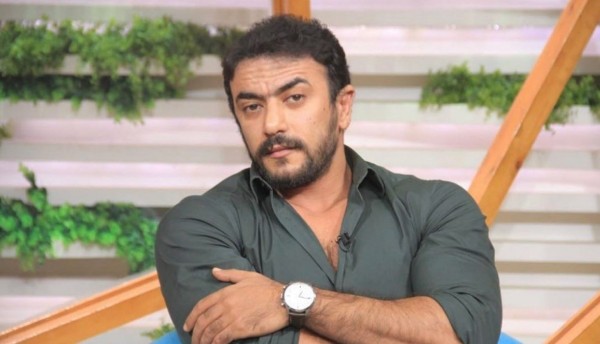 شاهدوا: ماذا يفعل النجم المصري "أحمد العوضي" في سويسرا