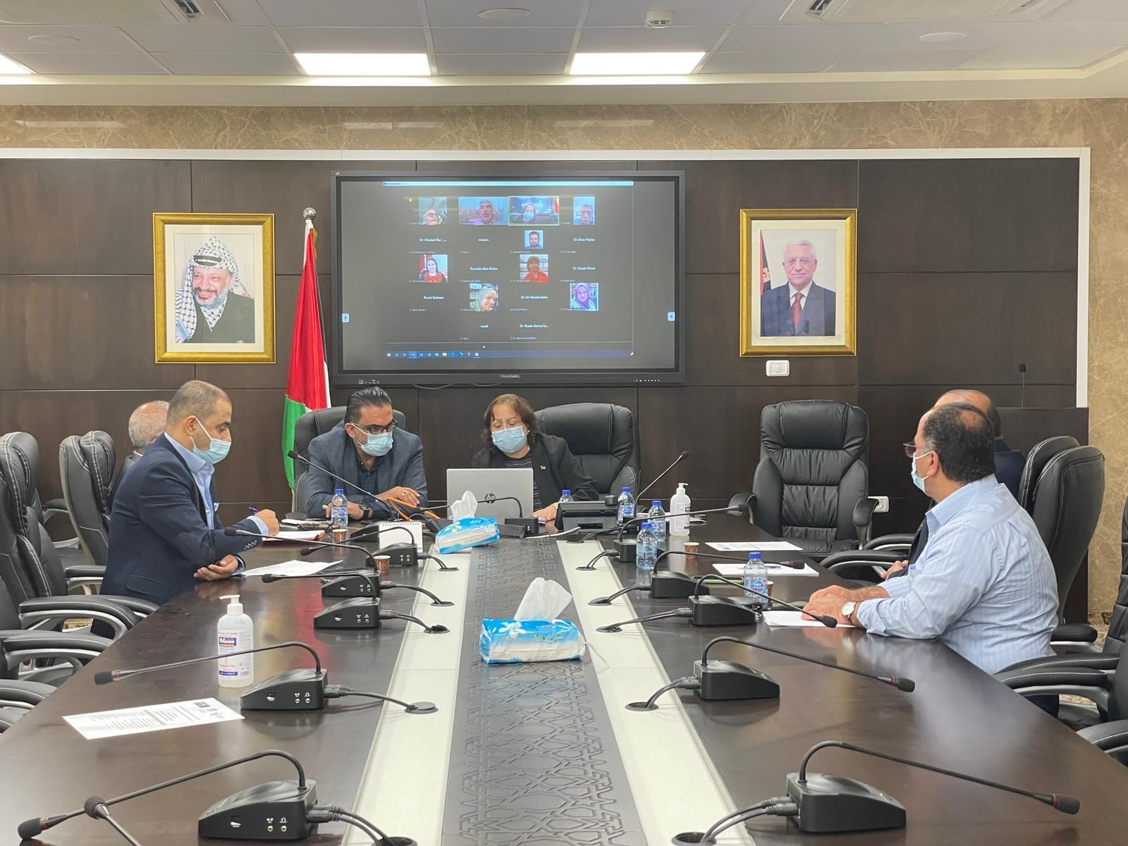 لجنتا "الوبائيات" و"اللقاحات" تبحثان مستجدات الحالة الوبائية في فلسطين