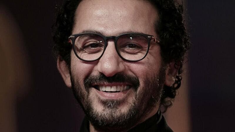 الممثل المصري "أحمد حلمي" يخوض السباق الرمضاني المقبل