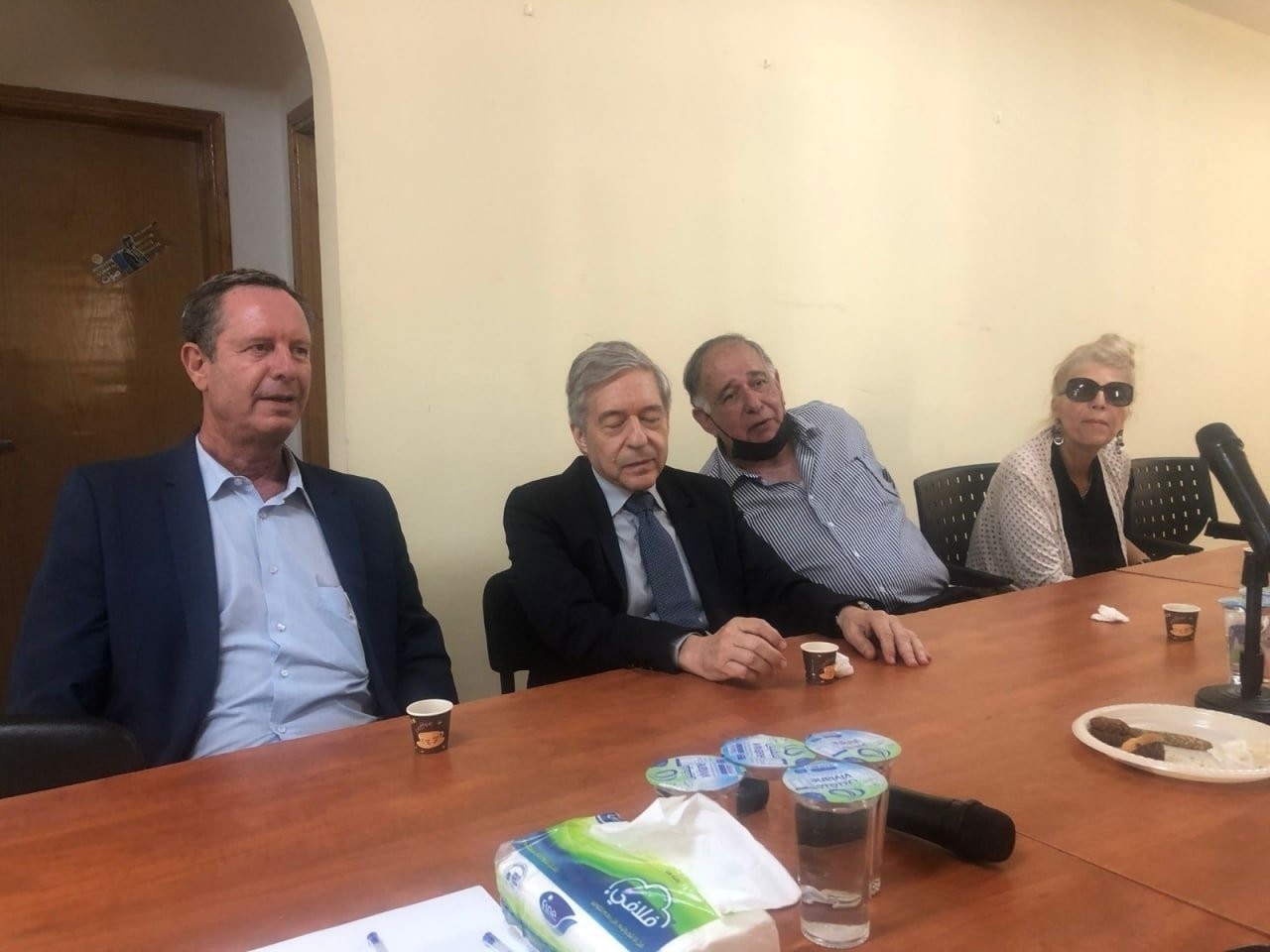 شاهد.. قناة عبرية تعلن تفاصيل اجتماع "فلسطيني إسرائيلي" برام الله