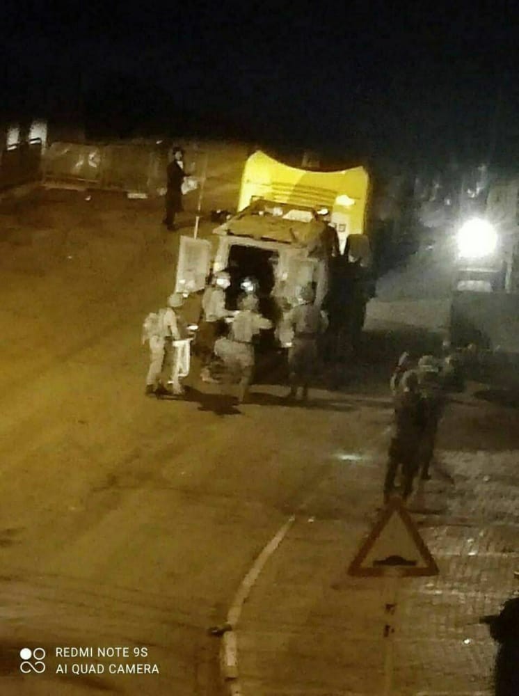 بالفيديو: مواجهات عنيفة واشتباكات مسلحة قرب قبر "يوسف" في نابلس