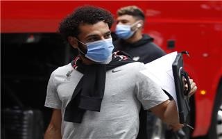 صلاح يرسخ حضوره بين أساطير ليفربول