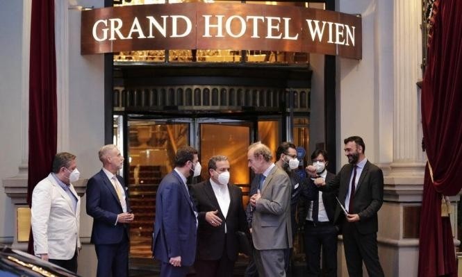 إيران تُعلن استئناف محادثات فيينا خلال الأسابيع القادمة