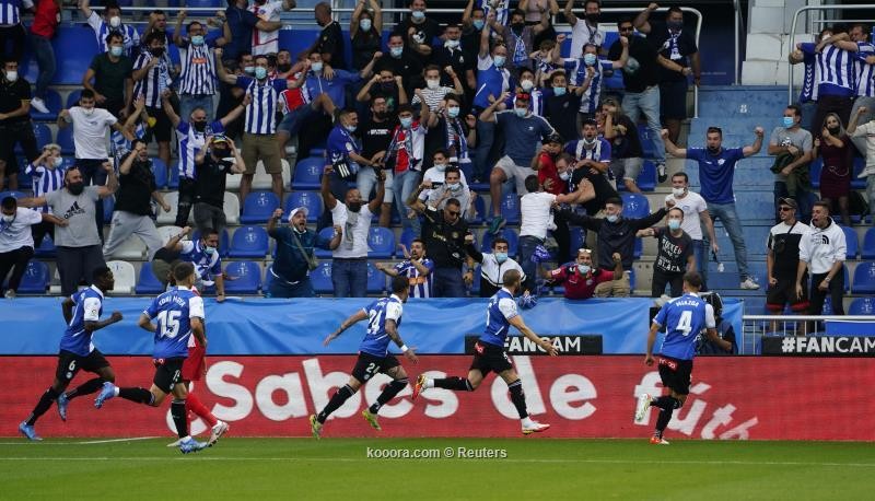 بالصور: أتلتيكو مدريد يخسر من ألافيس
