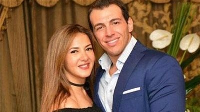 رامي رضوان يدعم دنيا سمير غانم بعد بكائها لحظة تكريم اسم والديها بالمهرجان القومي للمسرح