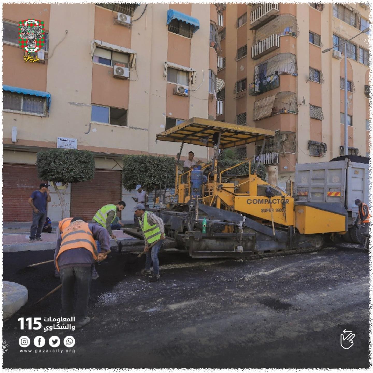 بلدية غزة تشرع برصف شوارع بعد توقف لعدة أشهر