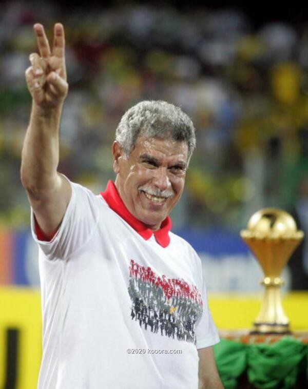 عودة شحاتة لقيادة الفراعنة.. تصحيح مسار أم إفلاس؟