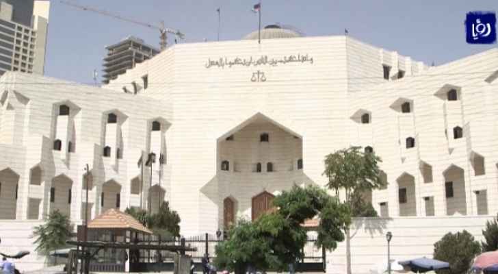 محكمة الجنايات بالأردن تحكم بالإعدام على طبيب قتل صديقه