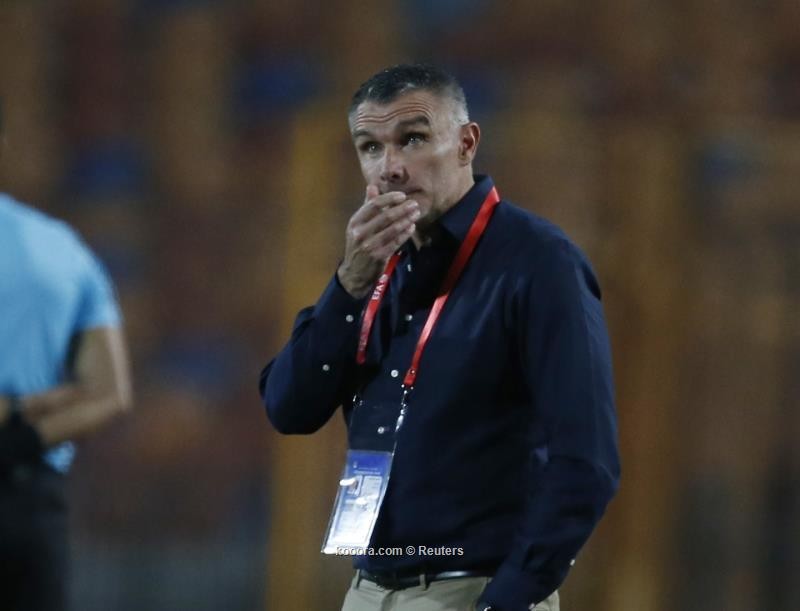 كارتيرون: لماذا تحدث أزمة عندما يفوز الزمالك فقط بالألقاب؟