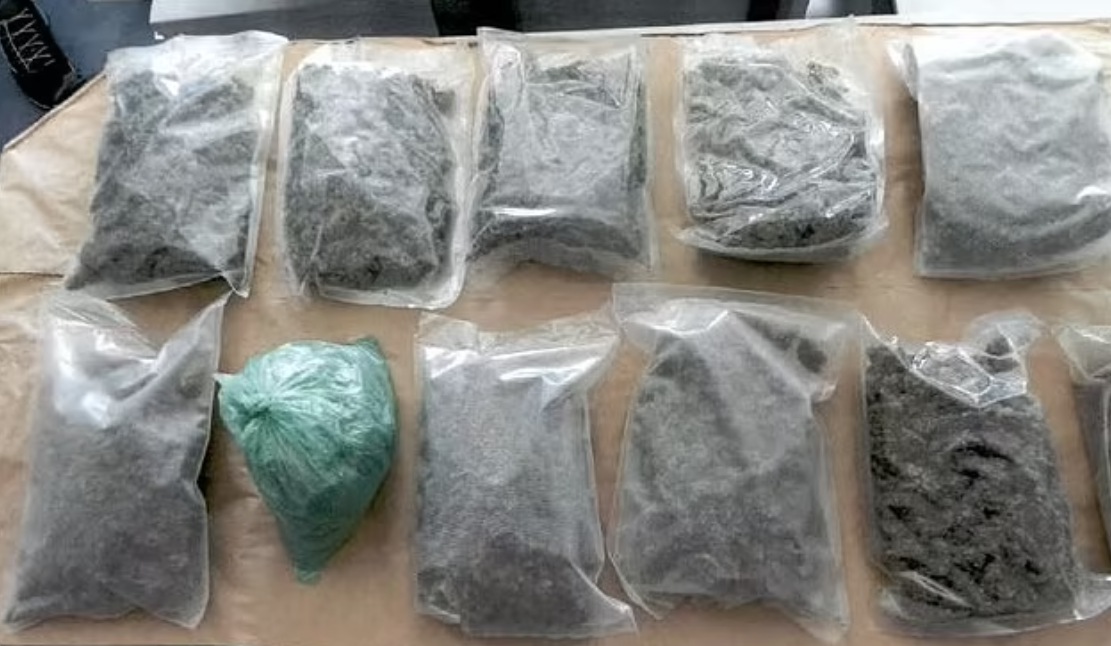 القبض على تاجر مخدرات ألمانى أبلغ عن نفسه بالخطأ أثناء نومه