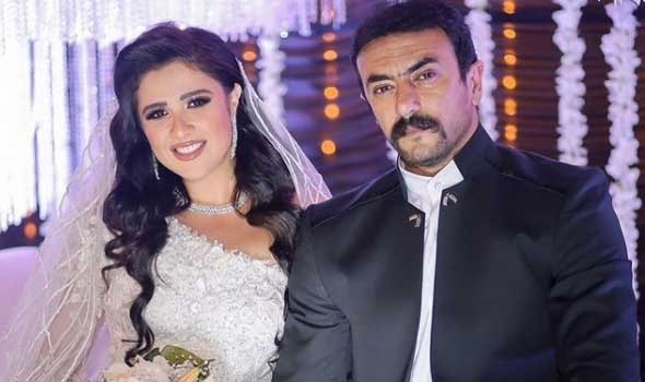 هكذا احتفل أحمد العوضي بعودة زوجته ياسمين عبد العزيز