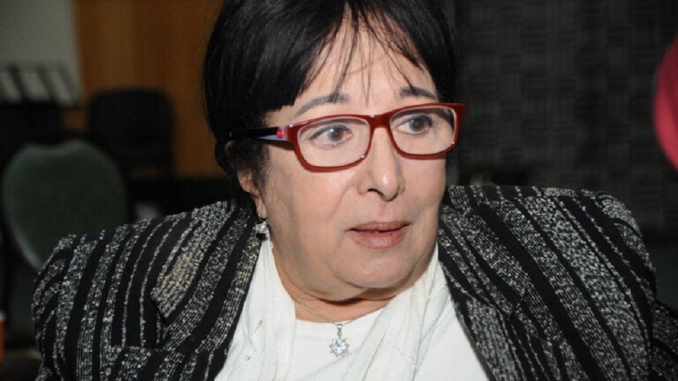 سميرة عبدالعزيز تكشف كواليس إصابتها ونقلها إلى المستشفى في عرض "نجوم الظهر"