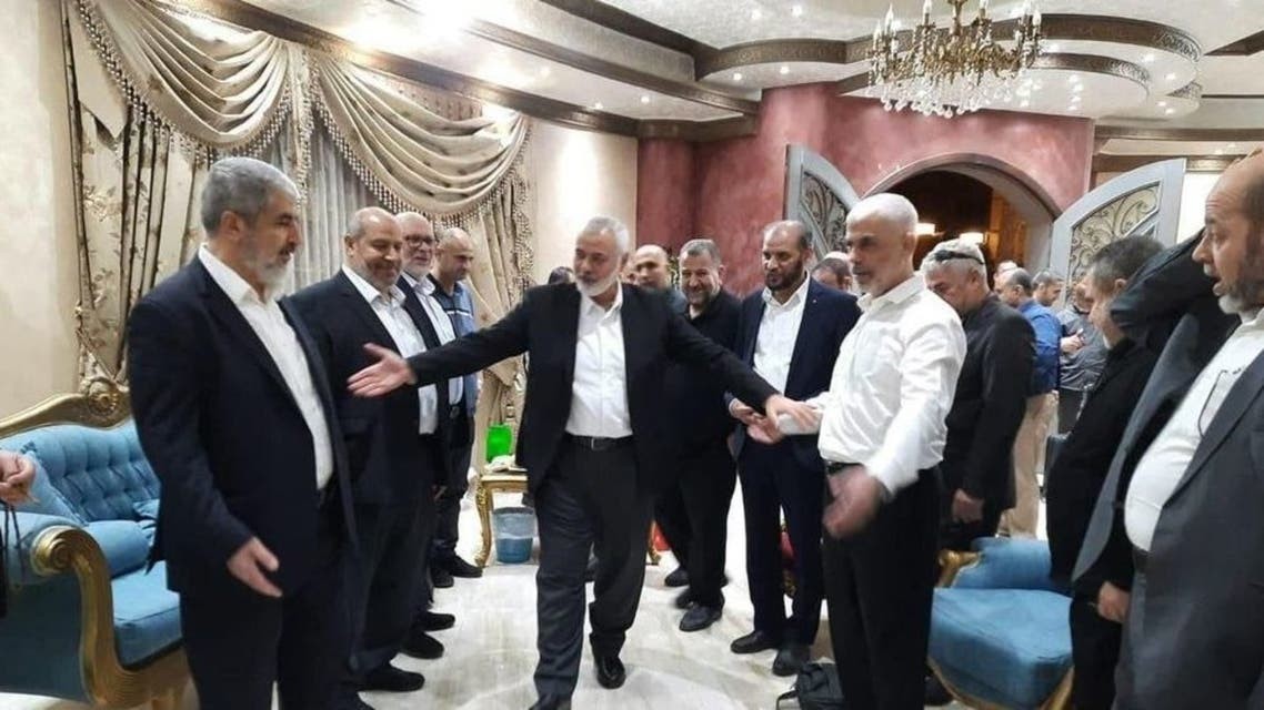 صحيفة تكشف تفاصيل جديدة عن مباحثات حماس والوفد الاقتصادي في القاهرة