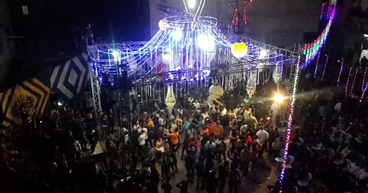 شرطة غزة تُصدر قرارًا بشأن إقامة الحفلات في الشوارع والأماكن العامة