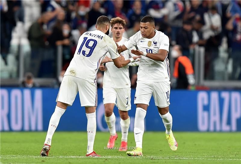 5 نقاط تكتيكية تحكم موقعة فرنسا وإسبانيا