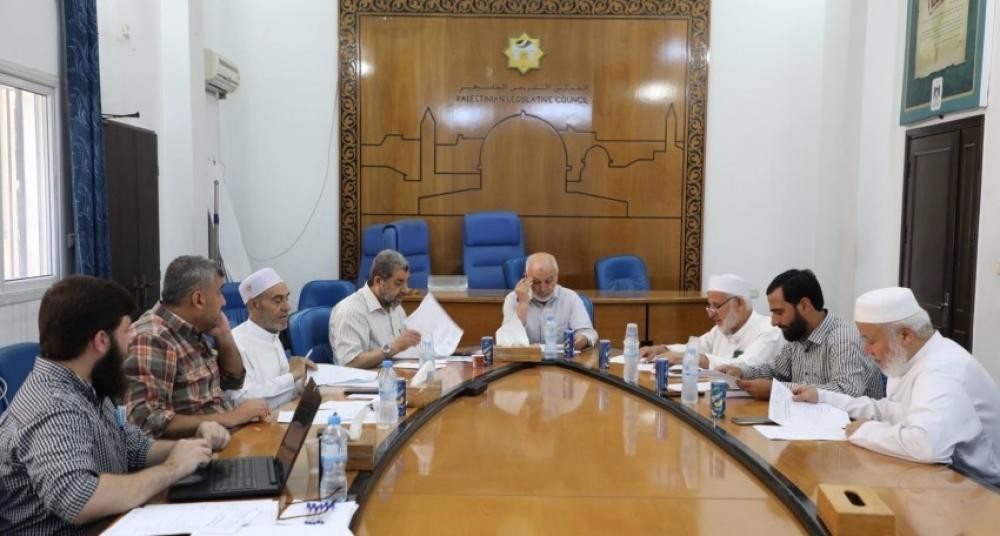 غزّة: اللجنة القانونية بالمجلس التشريعي تعقد اجتماعًا لمناقشة عدة قضايا!