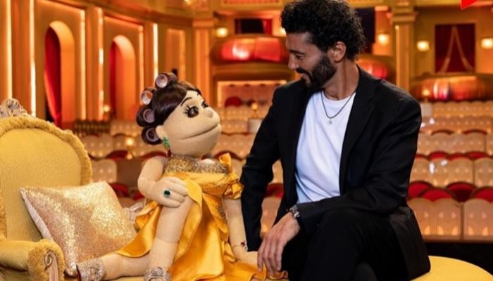 خالد النبوي يستعرض مهاراته الرياضية مع "أبلة فاهيتا"