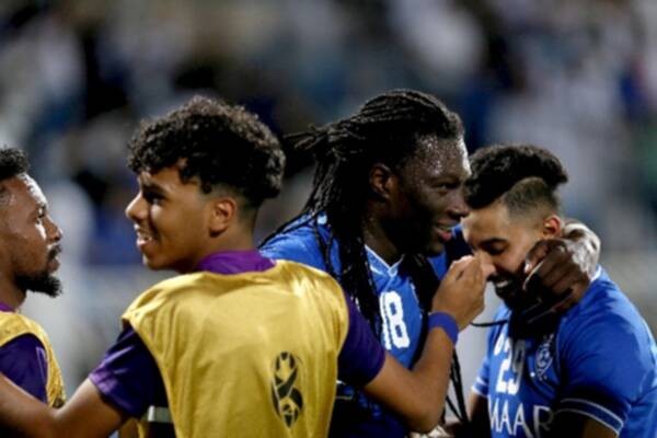 بالصور.. الهلال يضرب موعدا مع النصر في نصف نهائي أبطال آسيا