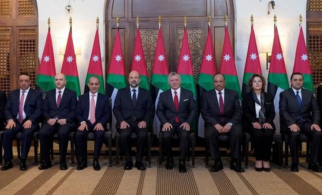 الكشف عن سبب استقالة وزراء الحكومة الأردنية